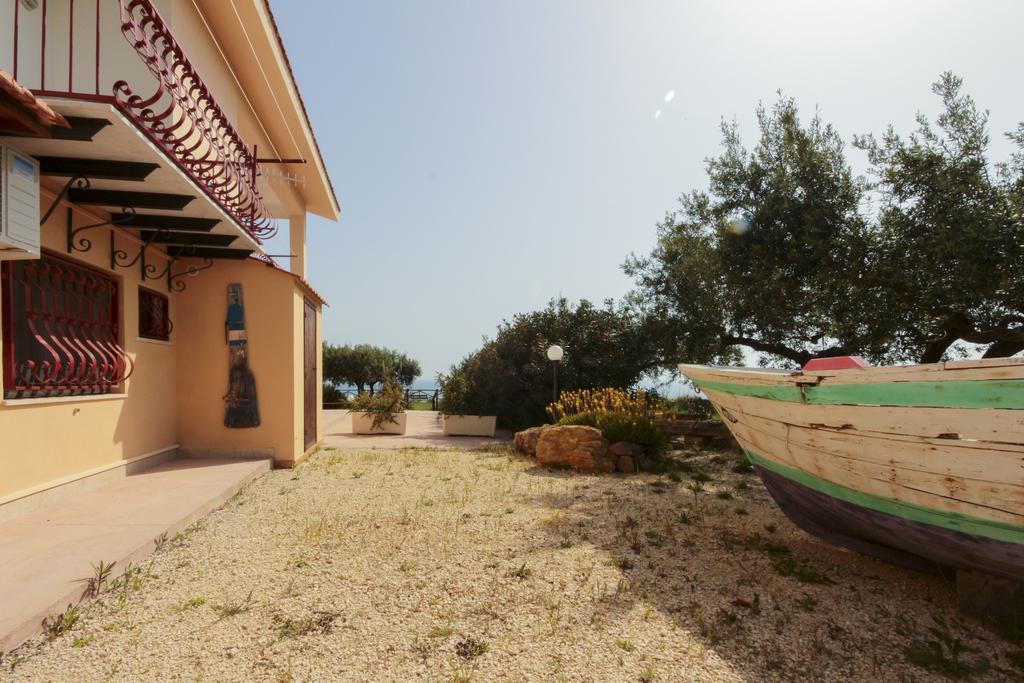 Case Bongiovi Sciacca Exteriér fotografie